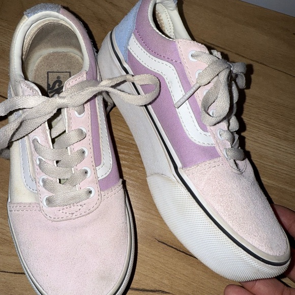 Vans Other - Vans Ward Girls' Platform Shoes Size 1 Pink Light Blue Lavender L